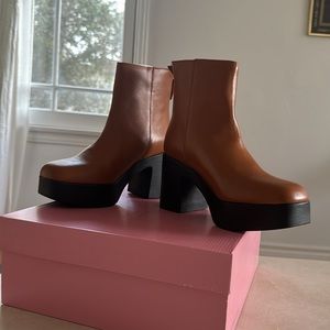 Intentionally Blank Drue 3.0 Platform Booties